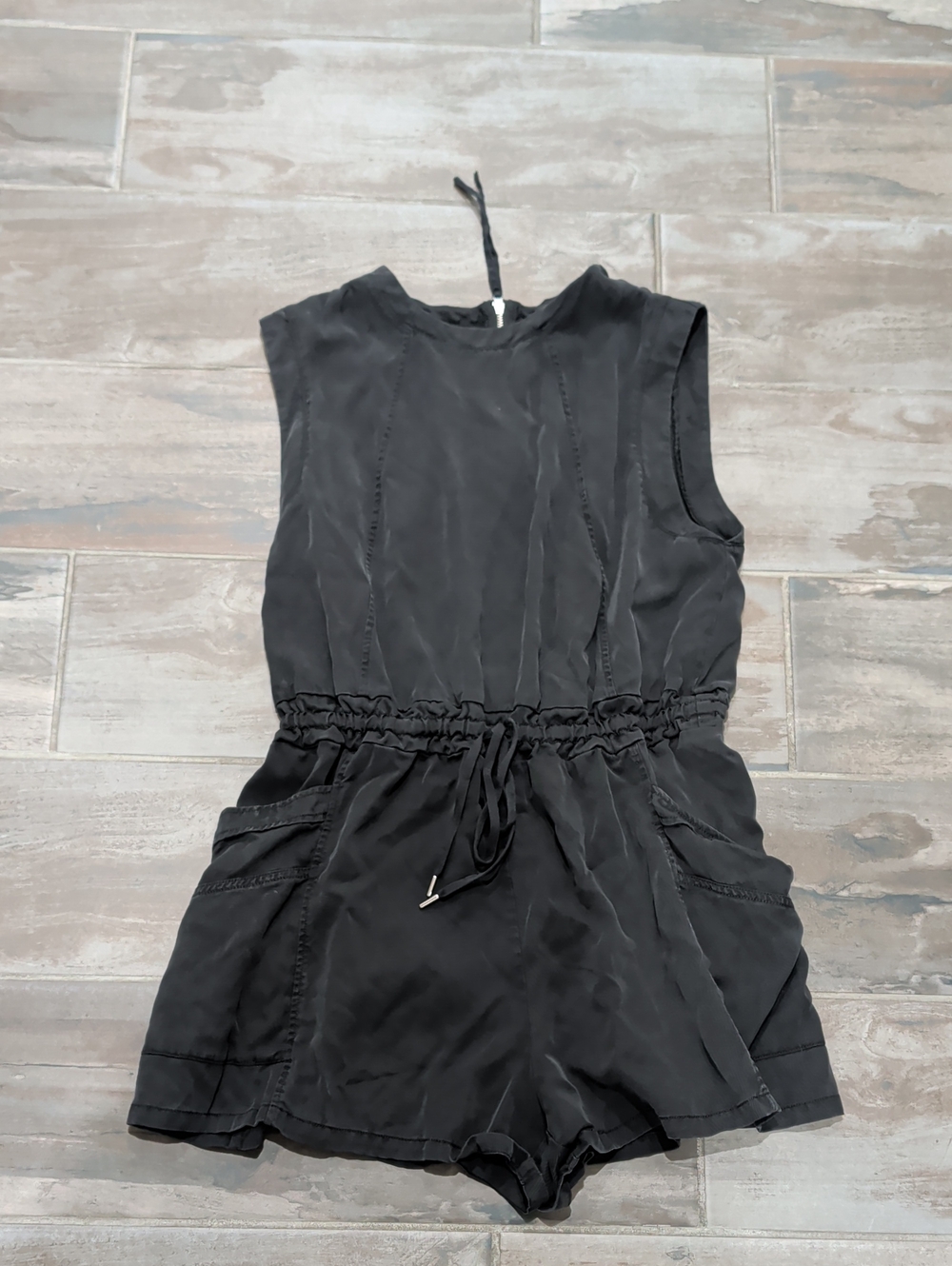 Sleeveless Black Cinch-Waist Romper with Drawstring